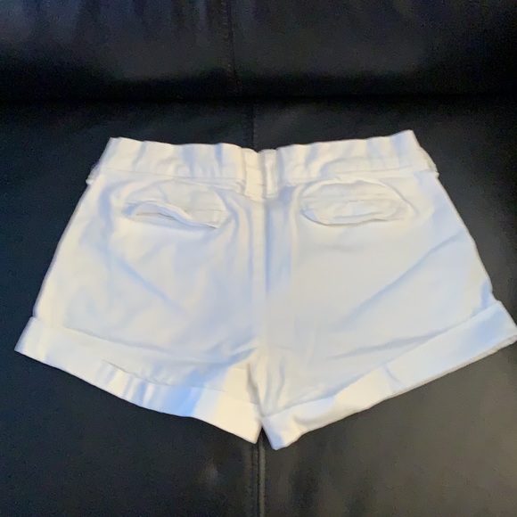 Abercrombie and Fitch Shorts, Size 2. - Picture 2 of 3